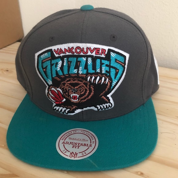 Mitchell & Ness Other - Vancouver Grizzlies SnapBack